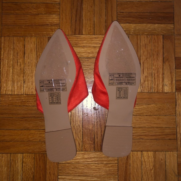 Women’s Formal Rose Red Pointy Loafers US size 7.5 - Picture 3 of 3